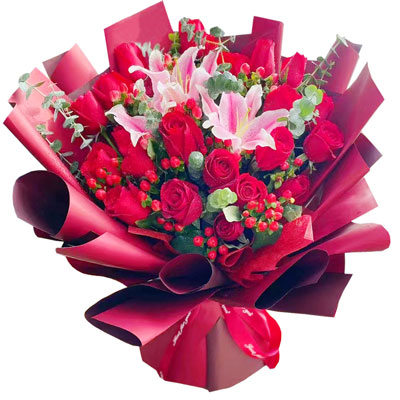 六安22朵红玫瑰百合，爱的火焰